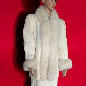 White Fox Collar & Cuffs Nolan Miller Wool Crepe Suit is FREE Size 10